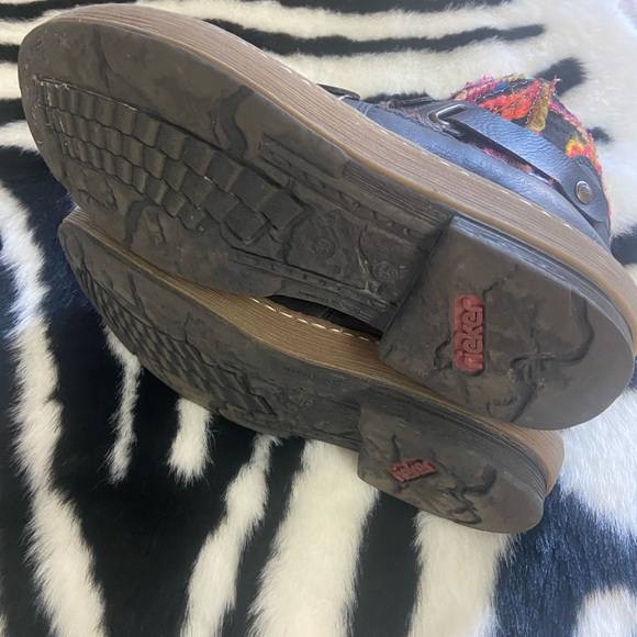 Women's Black Multicolor Ankle Boots - Picture 8 of 8